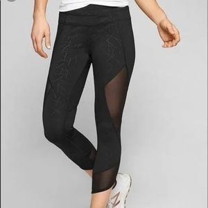 Athleta Asymmetrical Mesh Sonar Cropped Leggings Black XS